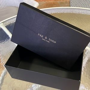 💯Authentic Rag & Bone New York Black shoe box 🎁
